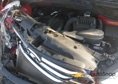 2016 Hyundai Santa Fe Sport 2.4L z USA, uszkodzony, nr VIN 5XYZTDLB7GG371129